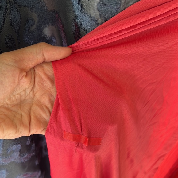 YAURA Tiara Dress pink maxi off shoulder - Picture 11 of 16